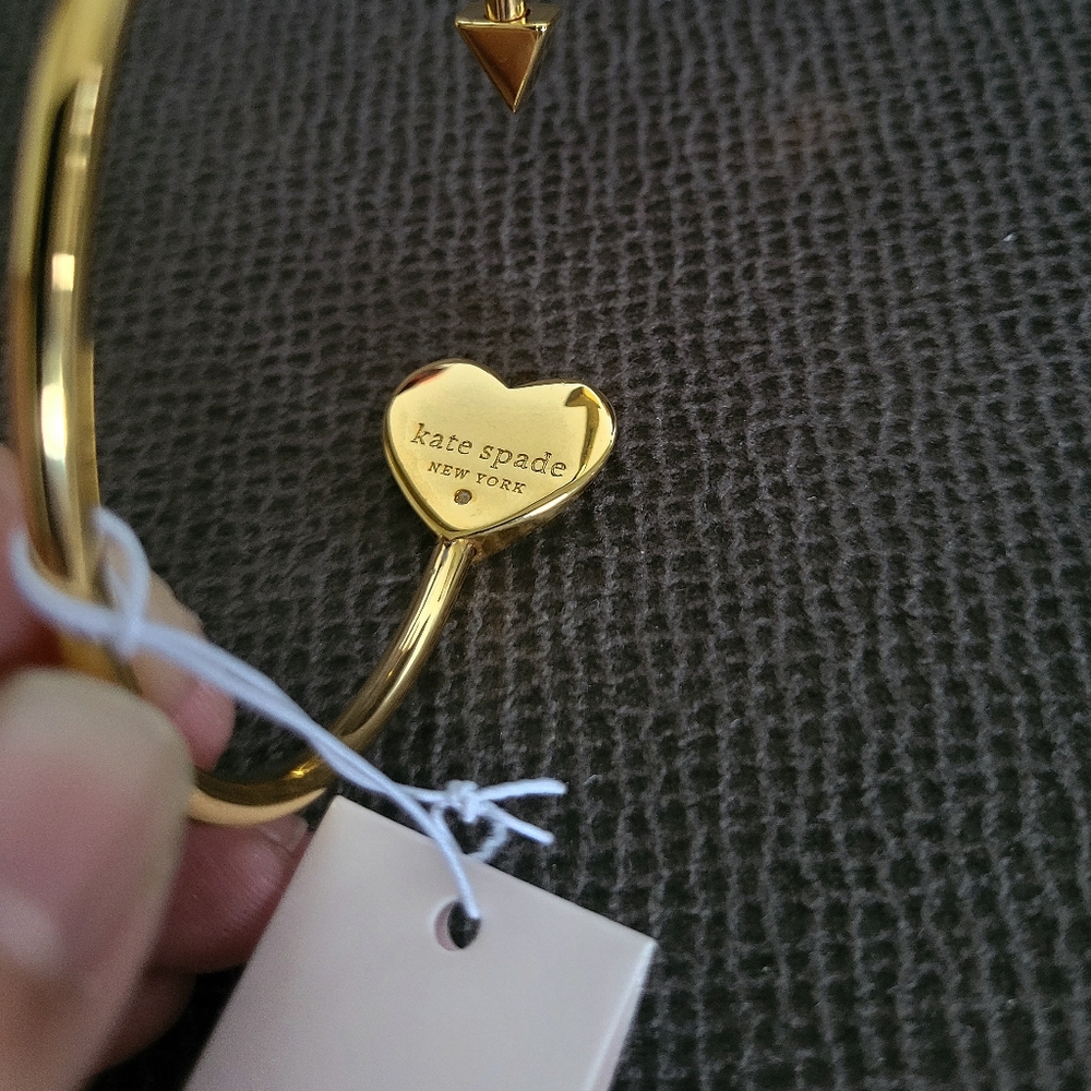 ✨️HP✨️ Kate Spade♠ Gold💛 "Heritage Spade" Cuff Bracelet - NWT - Picture 7 of 14